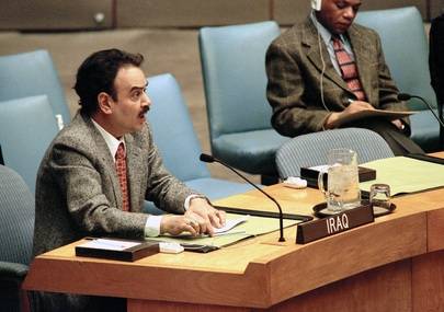 Den irakiske FN ambassadør taler til Sikkerhedsrådet i 1998, hvor de amerikansk-britiske militæraktioner mod Irak diskuteres. Foto: UN Photo/Evan Schneider